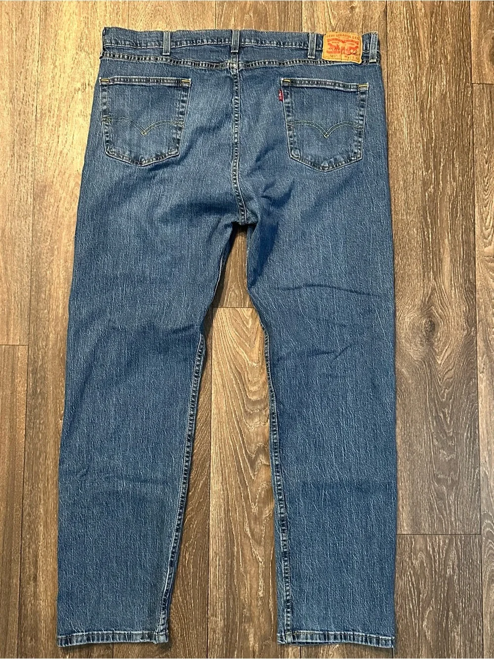 Men’s 505 straight fit Levi’s Sz 42x32 dad jeans